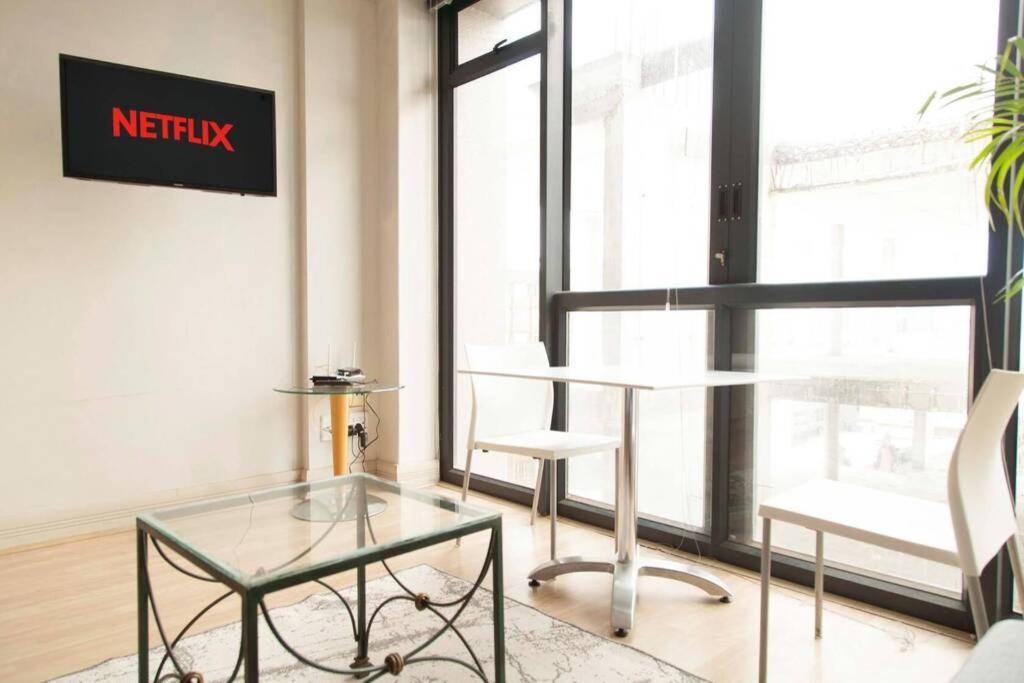 Four Seasons Apartments كيب تاون المظهر الخارجي الصورة