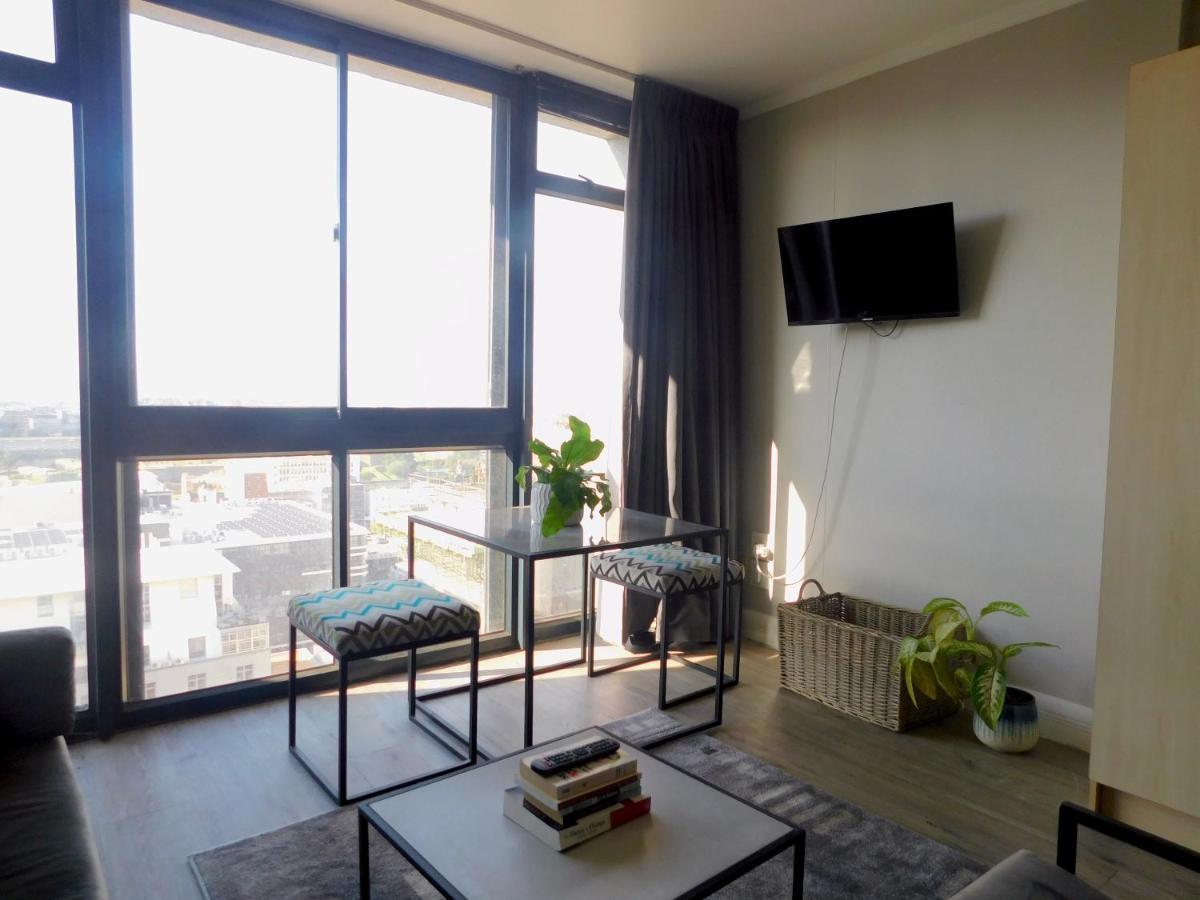 Four Seasons Apartments كيب تاون المظهر الخارجي الصورة